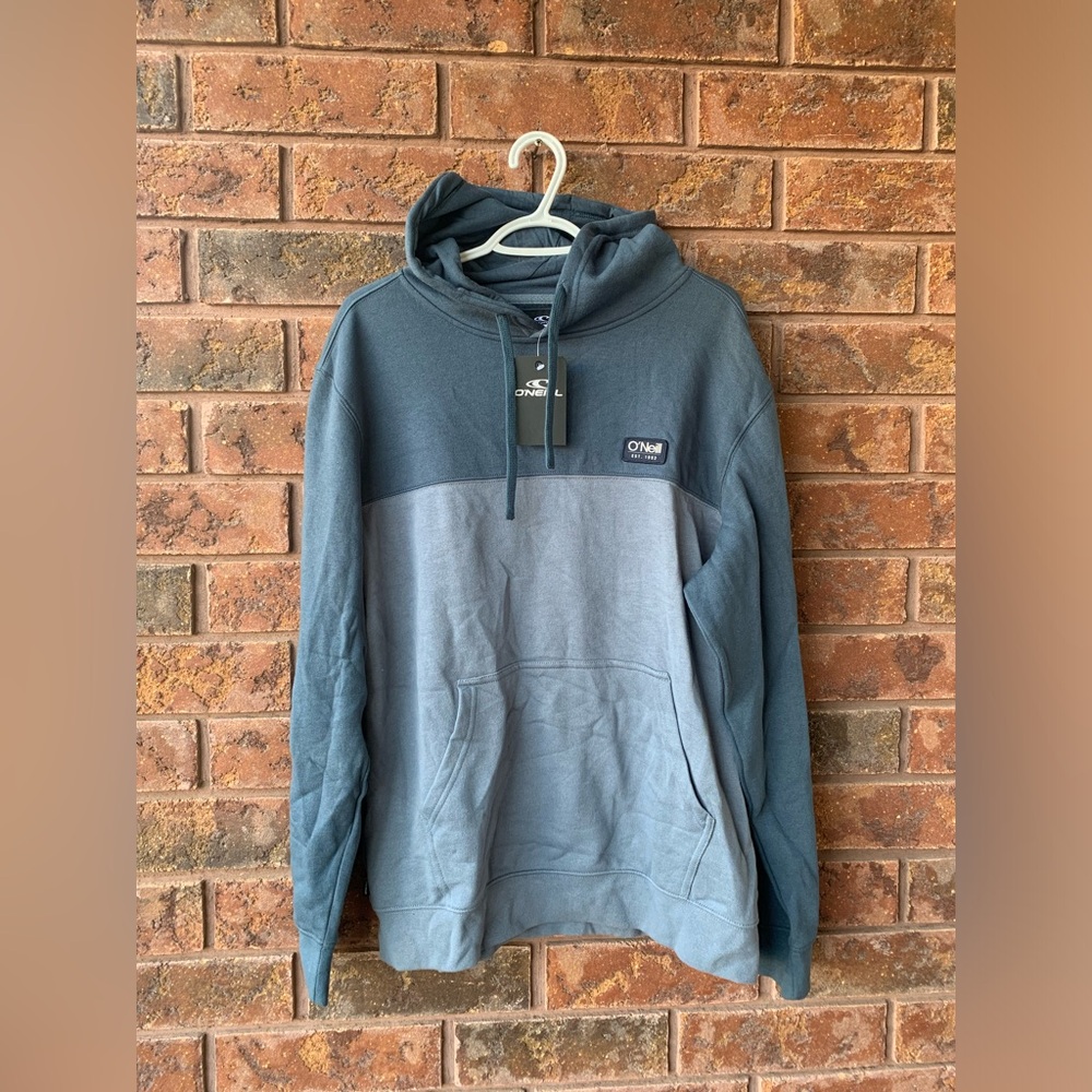 NWT O’NEILL HOODIE